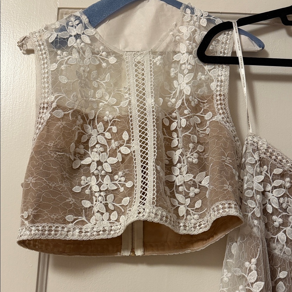 Bronx and Banco White Lace Two Piece Set - Picture 5 of 7